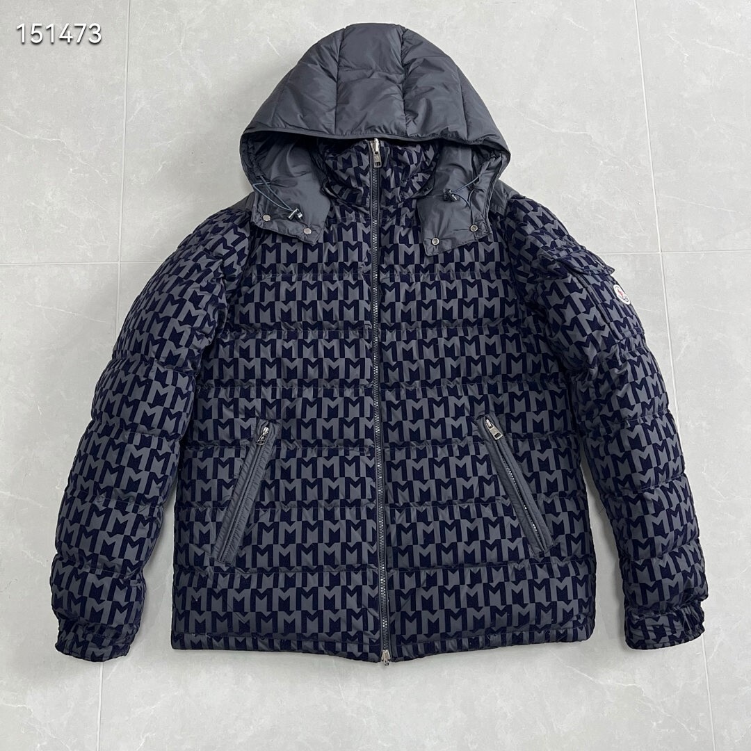 Moncler sz1-5 26yr500